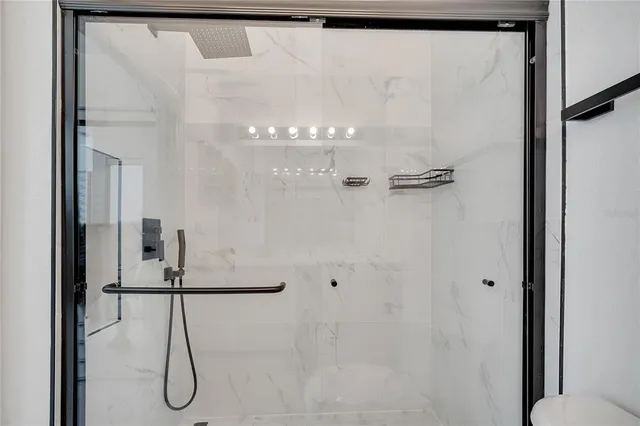 $275,000 | 11901 Sandy Knoll Court, Unit 814, Orlando, FL 32825