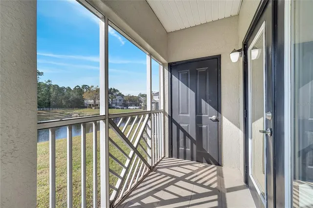 $275,000 | 11901 Sandy Knoll Court, Unit 814, Orlando, FL 32825