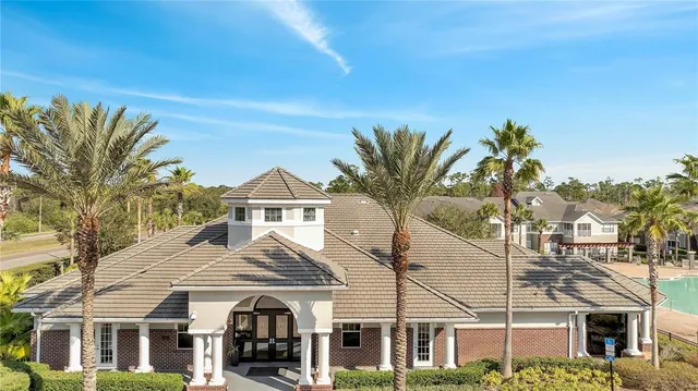 $275,000 | 11901 Sandy Knoll Court, Unit 814, Orlando, FL 32825