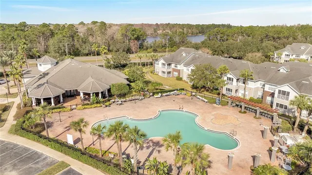 $275,000 | 11901 Sandy Knoll Court, Unit 814, Orlando, FL 32825