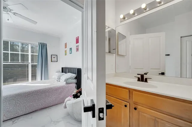 $275,000 | 11901 Sandy Knoll Court, Unit 814, Orlando, FL 32825