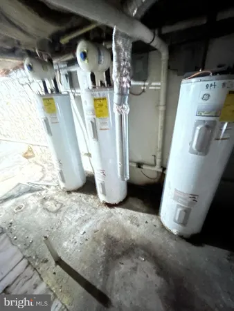 $229,900 | 207 North Carey Street, Baltimore, MD 21223