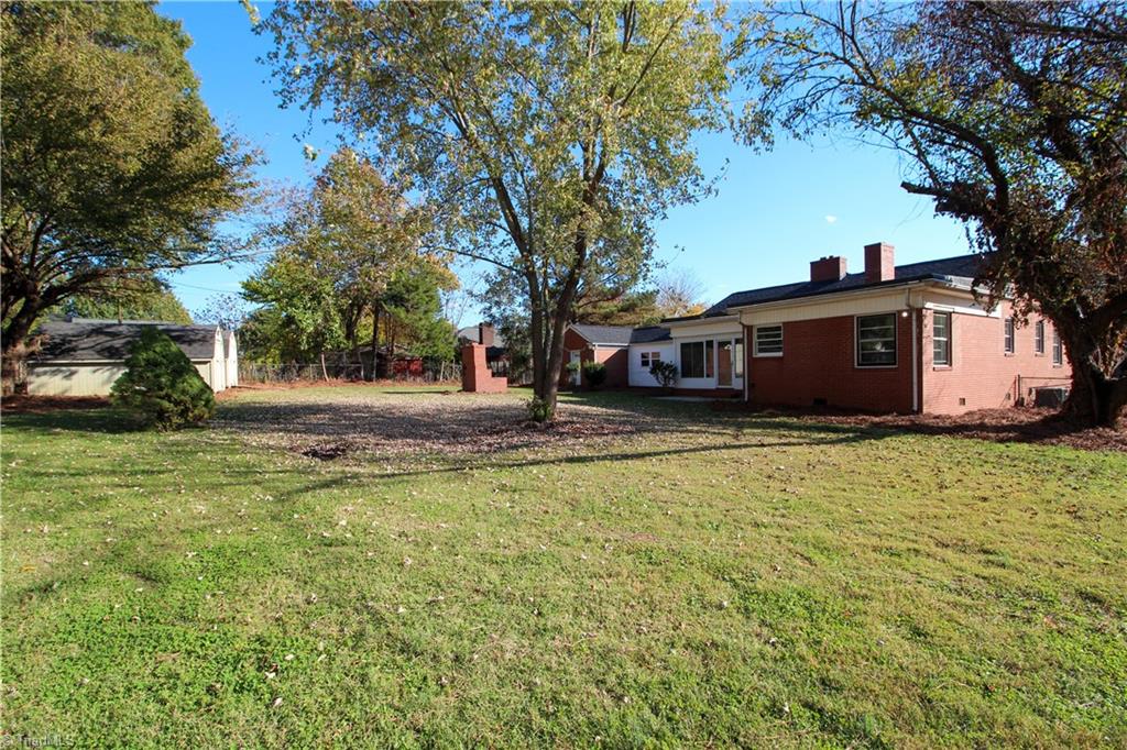 3705 Holts Chapel Road Greensboro, NC 27401 - Photo 32 of 33