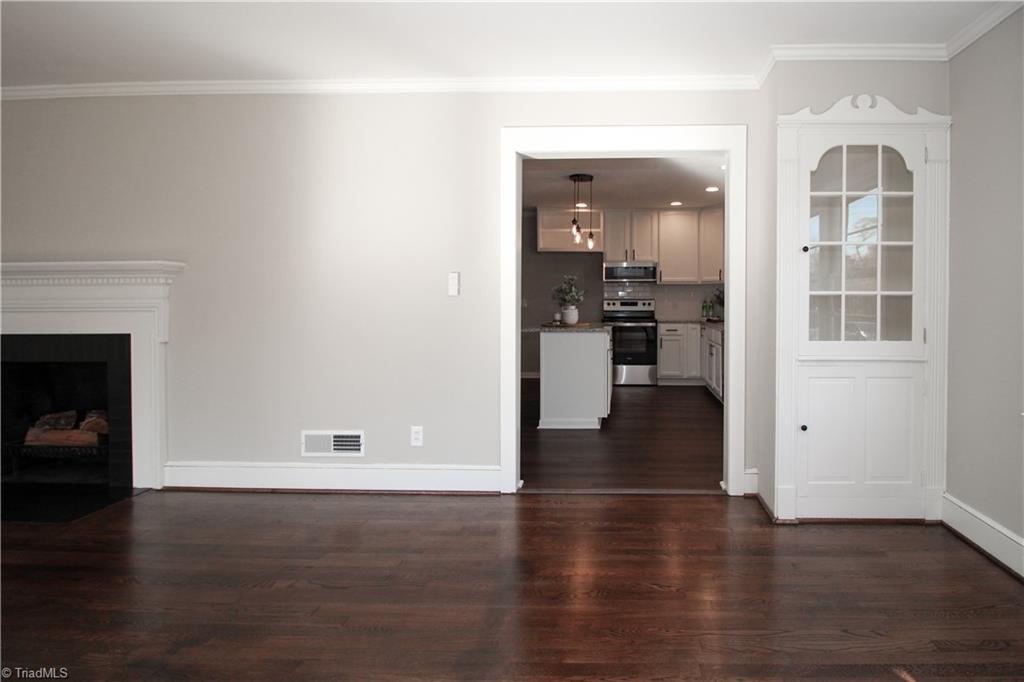 3705 Holts Chapel Road Greensboro, NC 27401 - Photo 9 of 33