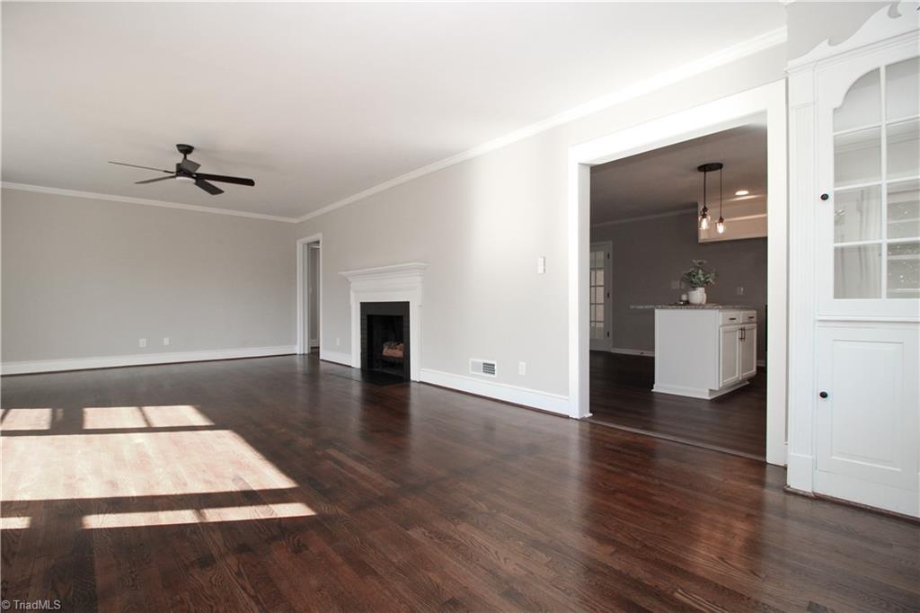 3705 Holts Chapel Road Greensboro, NC 27401 - Photo 10 of 33