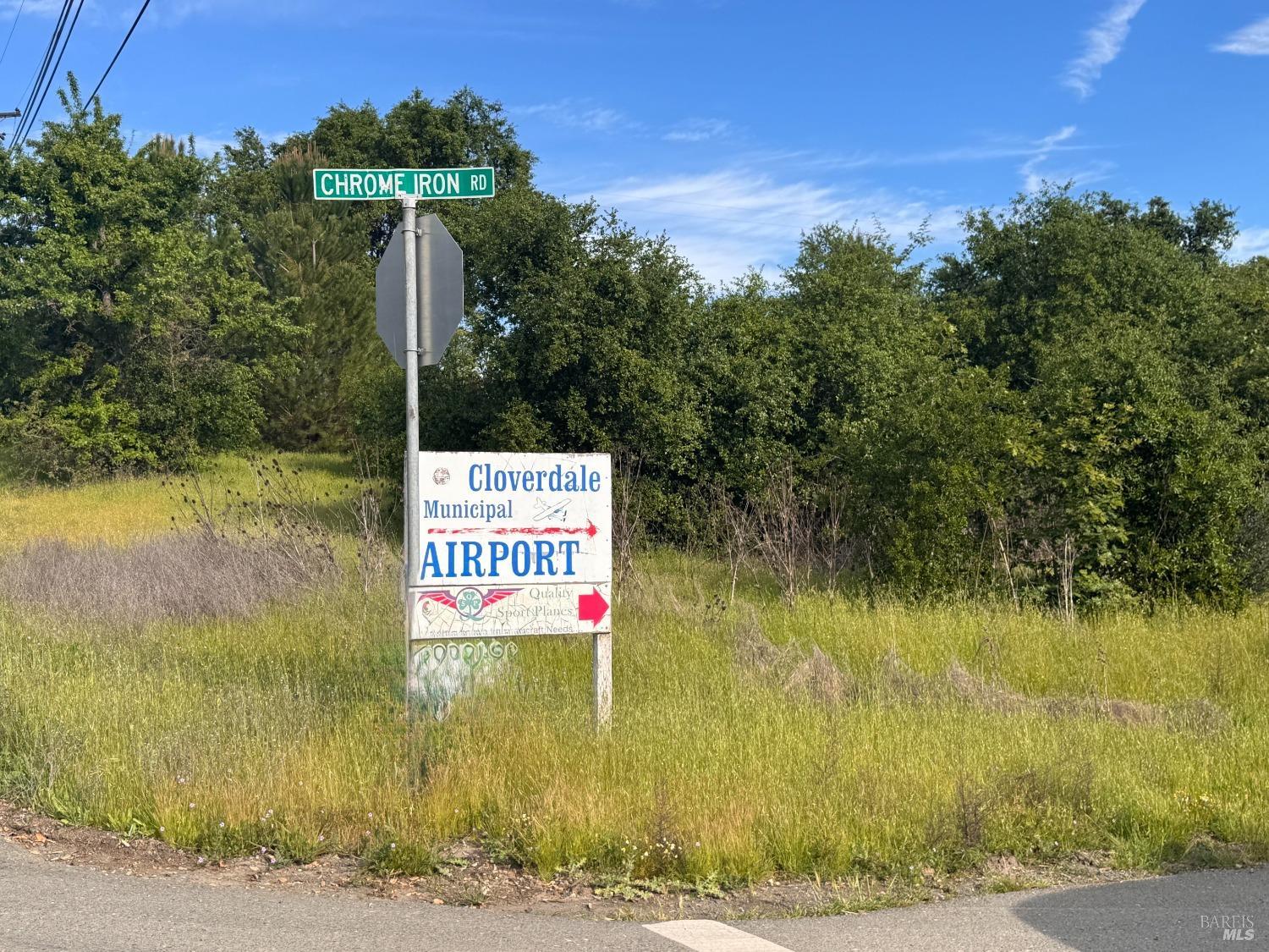 27101 Chrome Iron Road Cloverdale, CA 95425 - Photo 6 of 21 a sign board with a lake view
