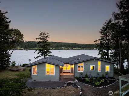 $1,638,000 | 1794 Bayshore Road, Lopez Island, WA 98261