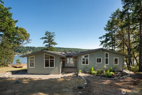$1,638,000 | 1794 Bayshore Road, Lopez Island, WA 98261