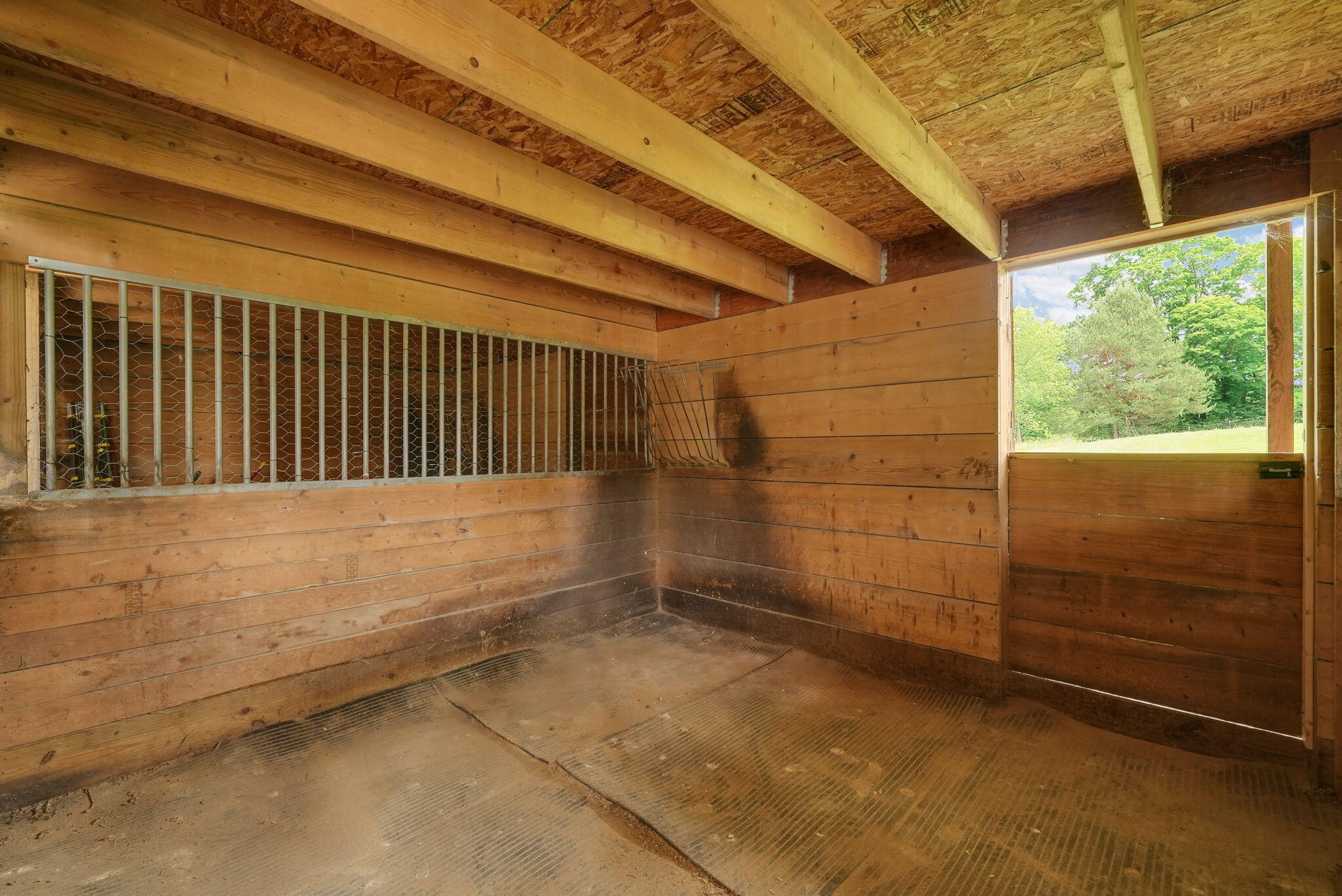 6232 River Road Benzonia, MI 49616 - Photo 72 of 106 Gallery Image 72