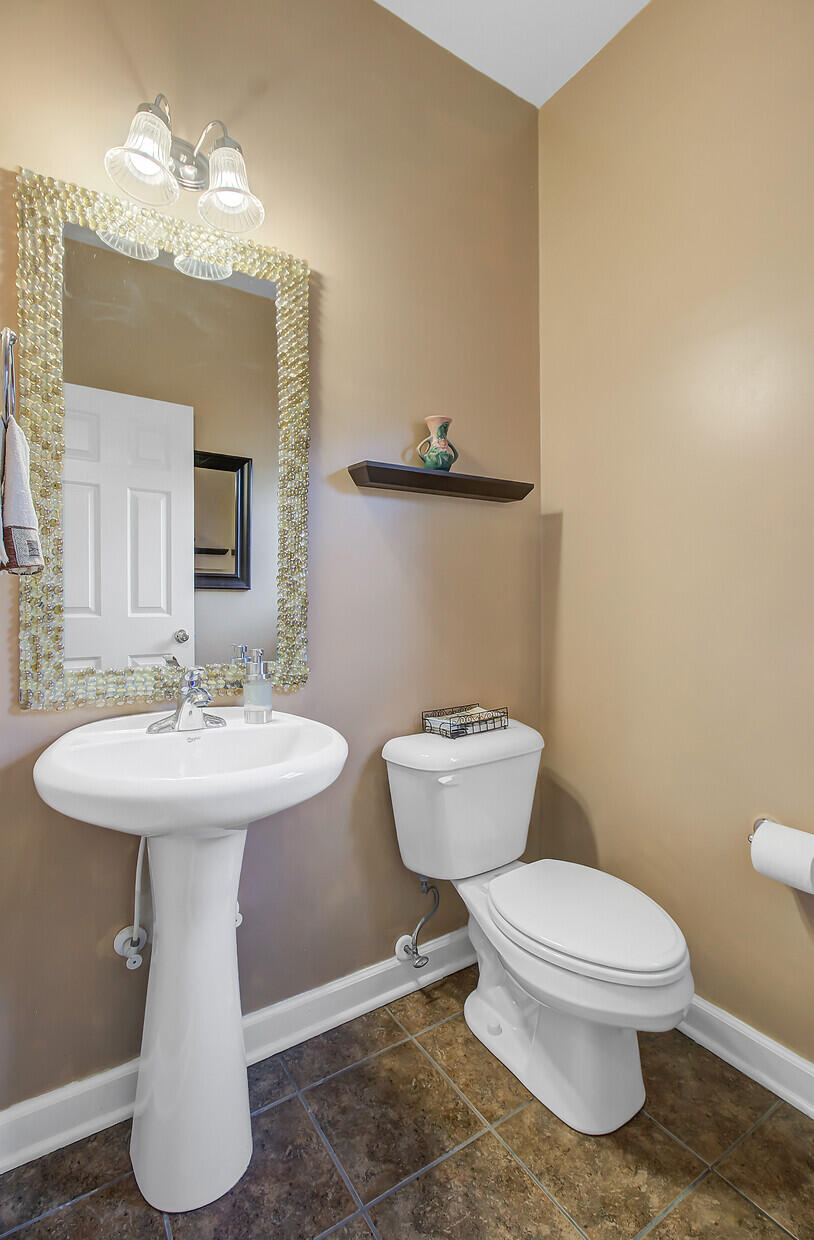 9447 Harroway Road Summerville, SC 29485 - Photo 18 of 66 25_25_mls