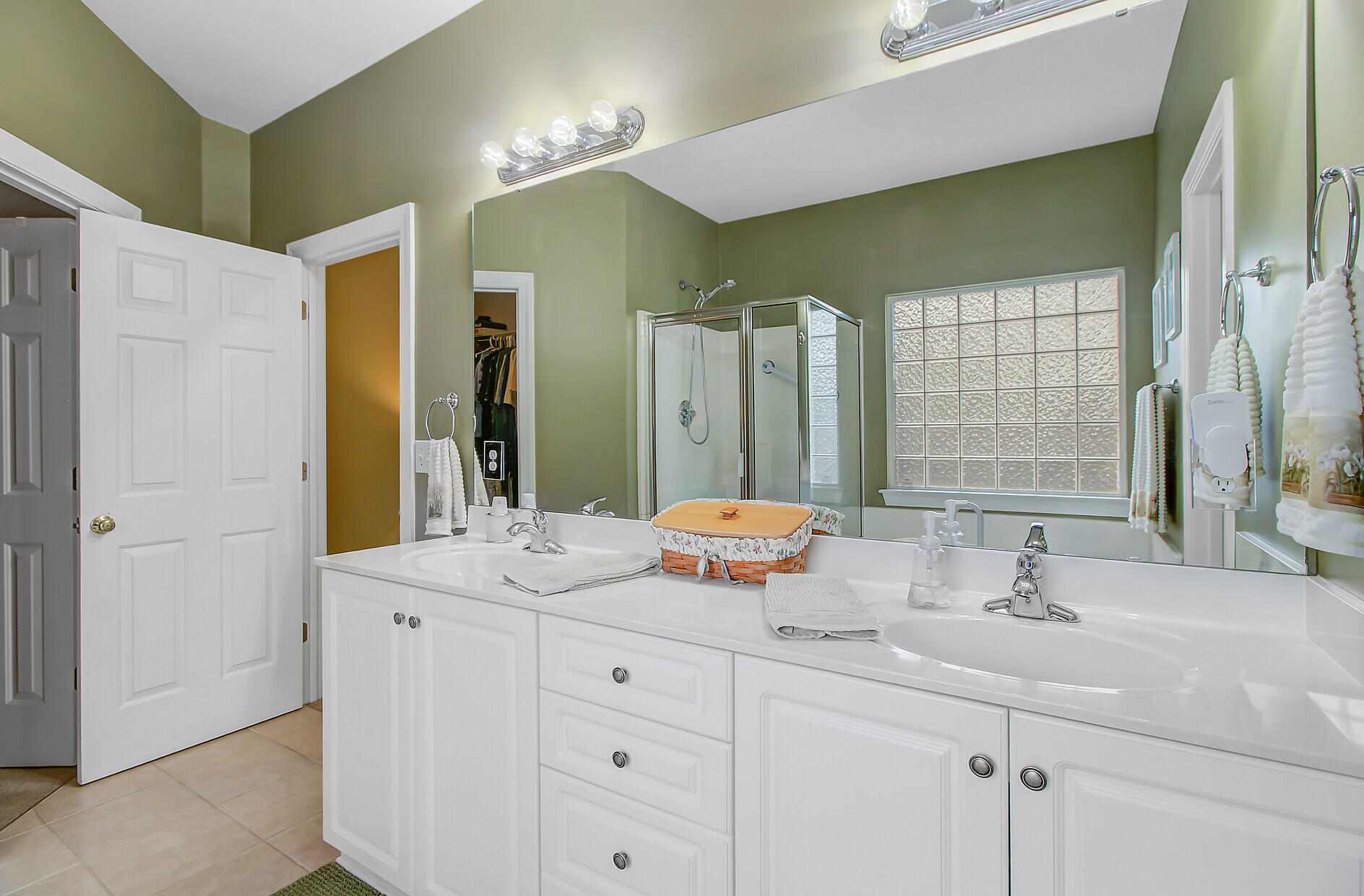 9447 Harroway Road Summerville, SC 29485 - Photo 21 of 66 30_30_mls