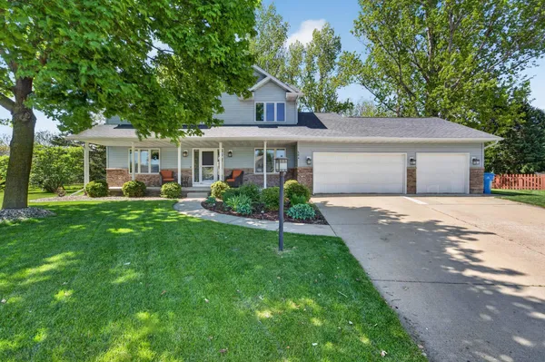 $579,000 | 404 Doral Court, Waunakee, WI 53597