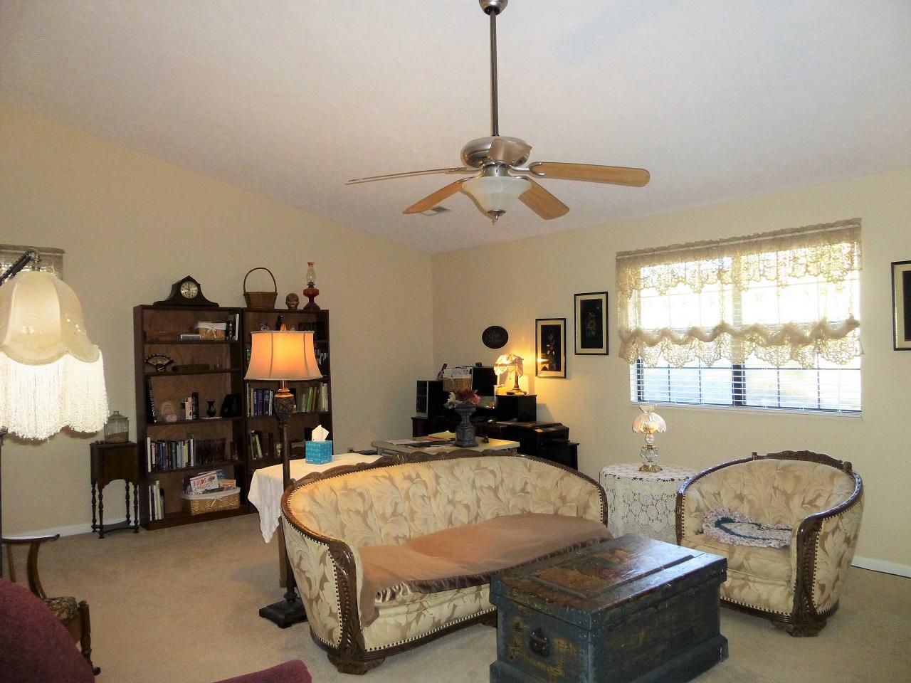 4957 Ledford Road Cosby, TN 37722 - Photo 3 of 40 Living room/bonus room