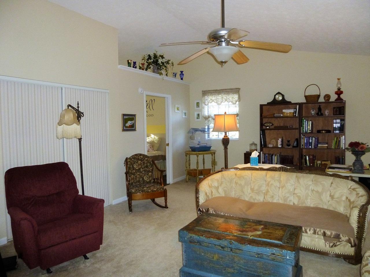 4957 Ledford Road Cosby, TN 37722 - Photo 4 of 40 Living room/bonus room