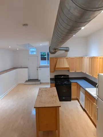 $975,000 | 2622 Kingsland Avenue, Oakland, CA 94619