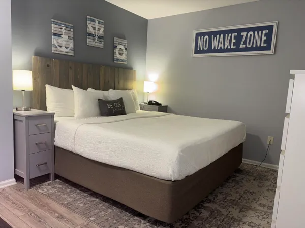 $200,000 | 111 Center Street, Unit 357, Lake Geneva, WI 53147