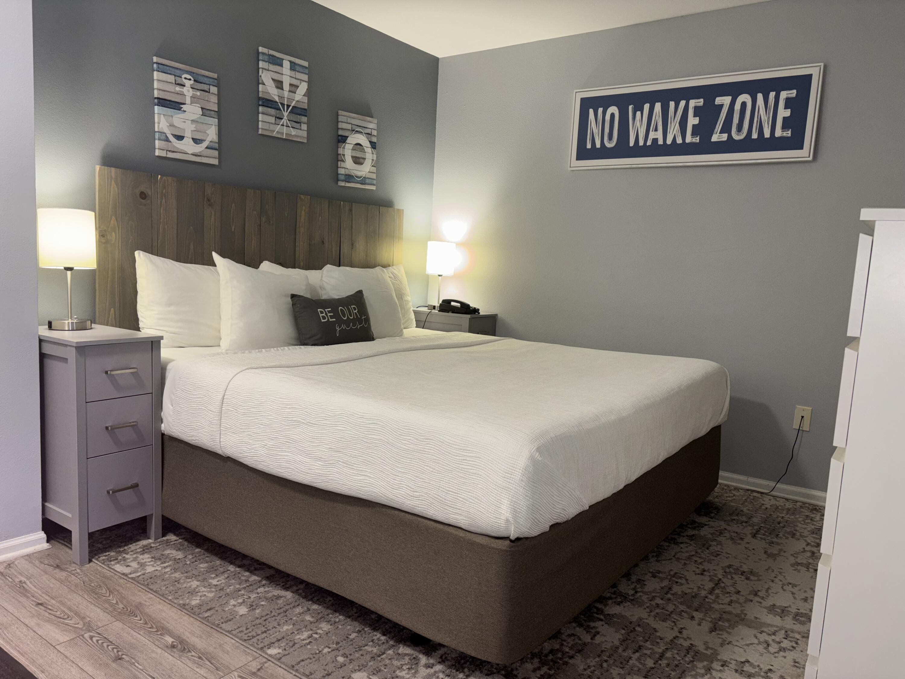 111 Center Street, Unit 357 Lake Geneva, WI 53147 - Photo 2 of 14 Sleeping Quarters