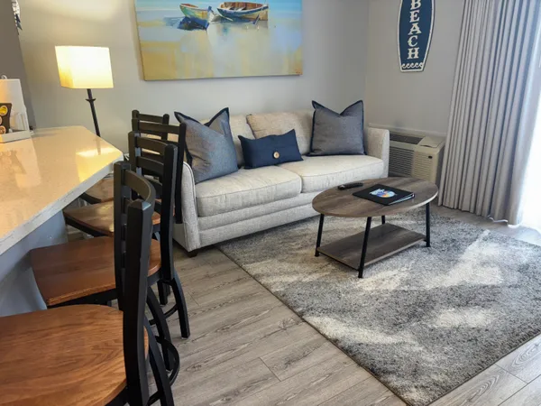 $200,000 | 111 Center Street, Unit 357, Lake Geneva, WI 53147