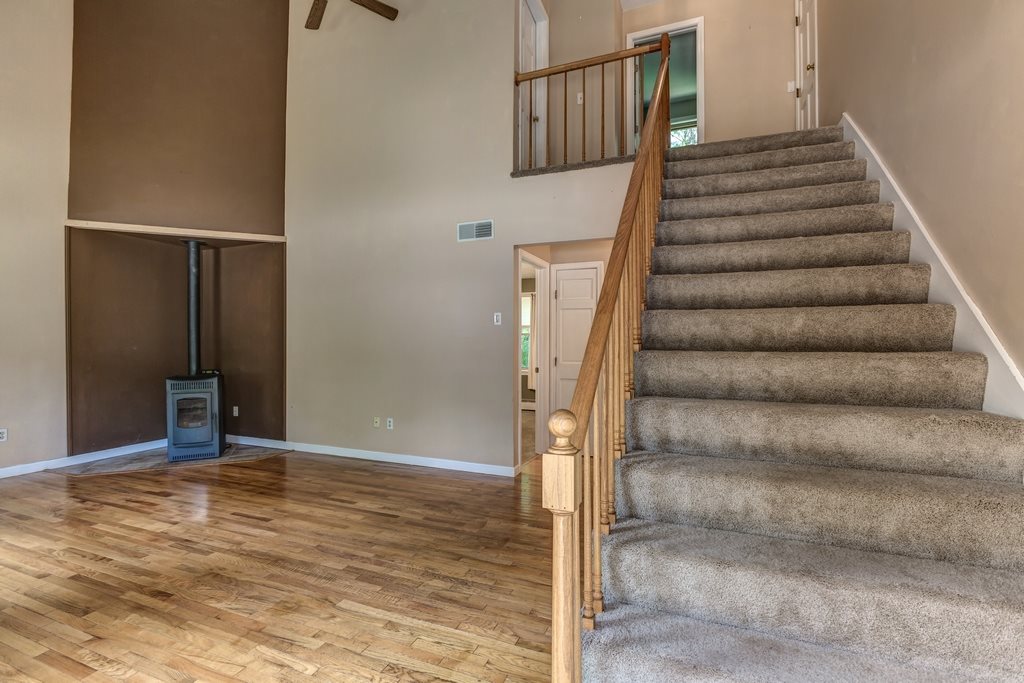 16 Rocky Ledge Road Merrimack, NH 03054 - Photo 21 of 31 Gallery Image 21