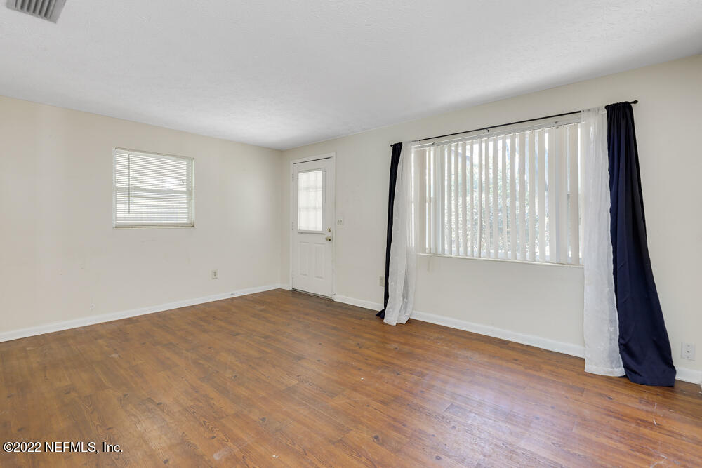 8331 Old Plank Road Jacksonville, FL 32220 - Photo 5 of 20 8331 Old Plank Rd