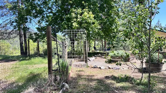 $385,000 | 8719 Cave City Road, Mountain Ranch, CA 95246