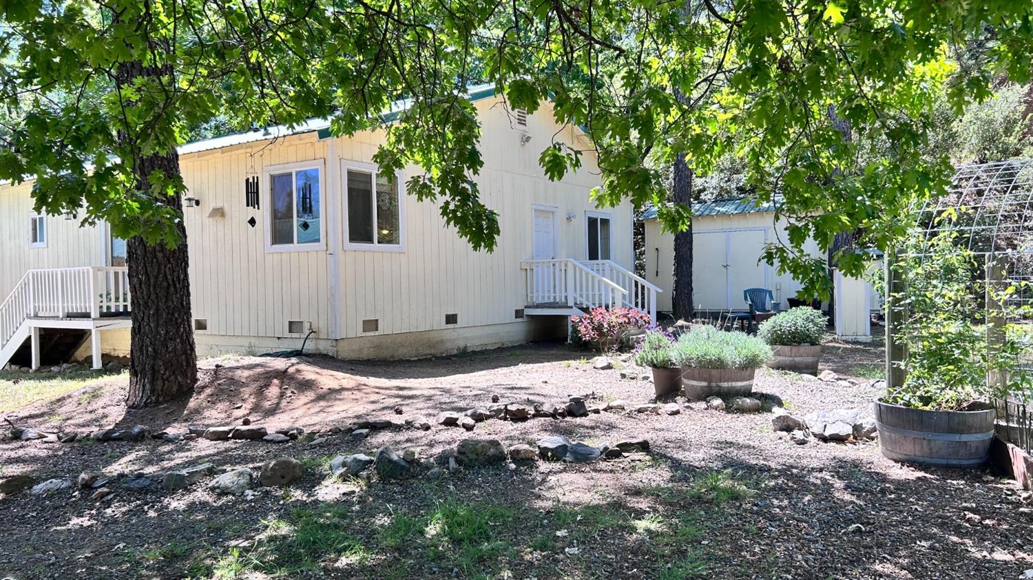 8719 Cave City Road Mountain Ranch, CA 95246 - Photo 19 of 57