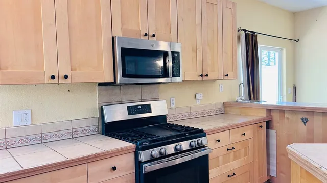 $385,000 | 8719 Cave City Road, Mountain Ranch, CA 95246