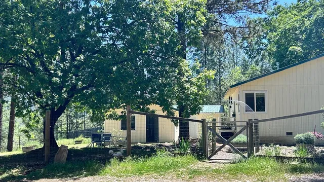 $385,000 | 8719 Cave City Road, Mountain Ranch, CA 95246