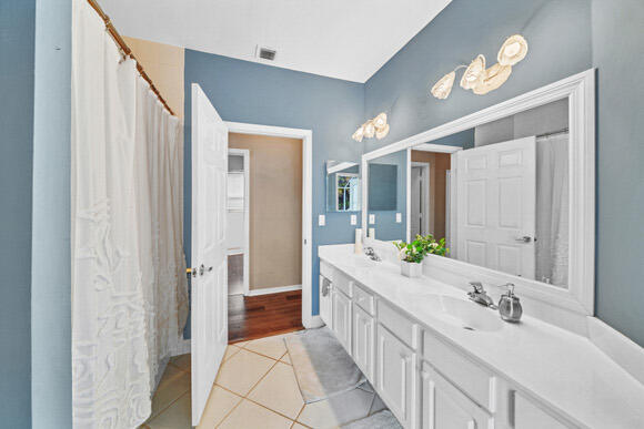 12605 Torbay Drive Boca Raton, FL 33428 - Photo 42 of 86 17 Cabana Bath