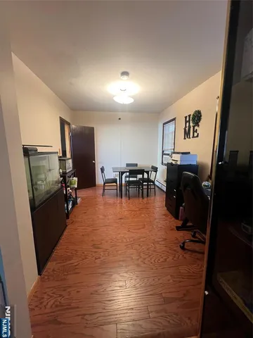 a bed room with a bed and a fireplace