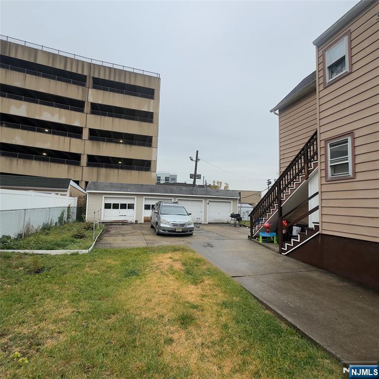 68 Atlantic Street Carteret, NJ 07008 - Photo 4 of 22