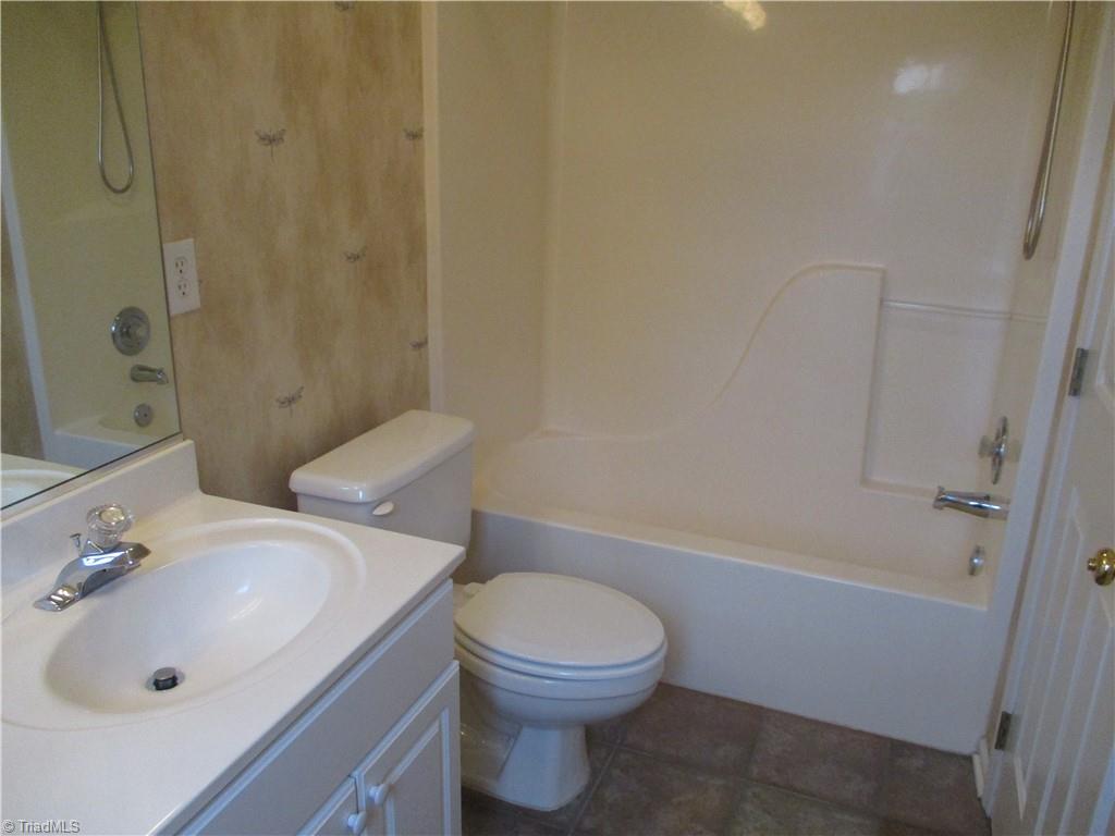 7520 Riverside Court Clemmons, NC 27012 - Photo 25 of 27 Gallery Image 25