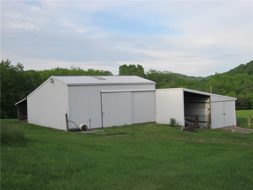 1212 Laurel Road Vandergrift, PA 15690 - Photo 21 of 25
