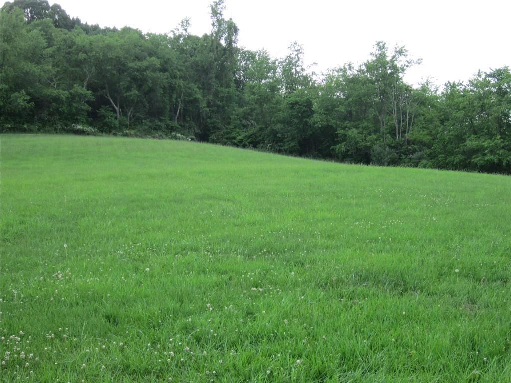 1212 Laurel Road Vandergrift, PA 15690 - Photo 22 of 25