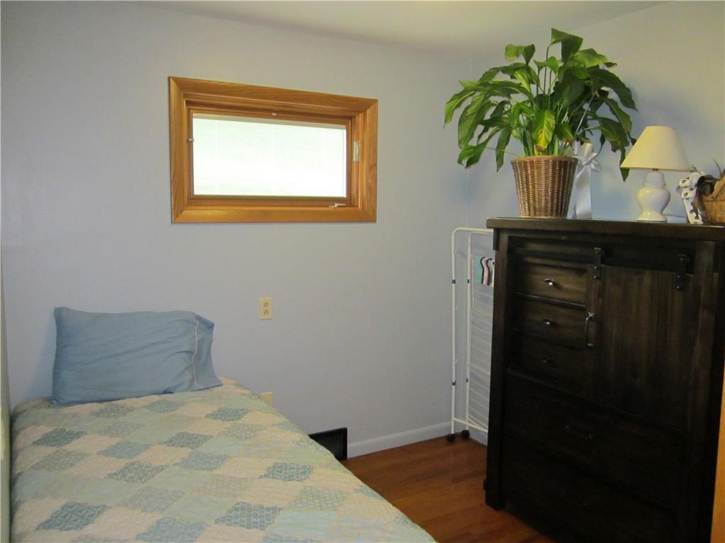 1212 Laurel Road Vandergrift, PA 15690 - Photo 9 of 25