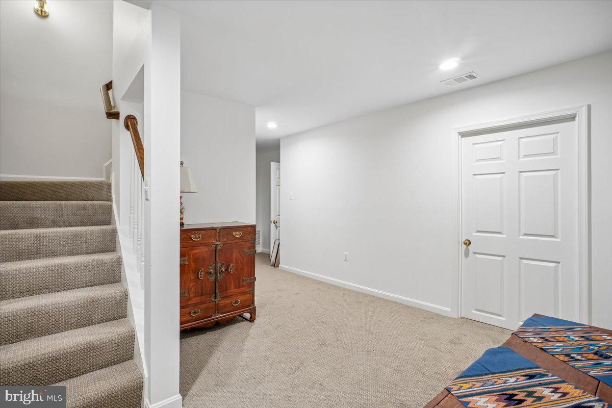 7606 Rustle Ridge Court Fairfax Station, VA 22039 - Photo 42 of 57