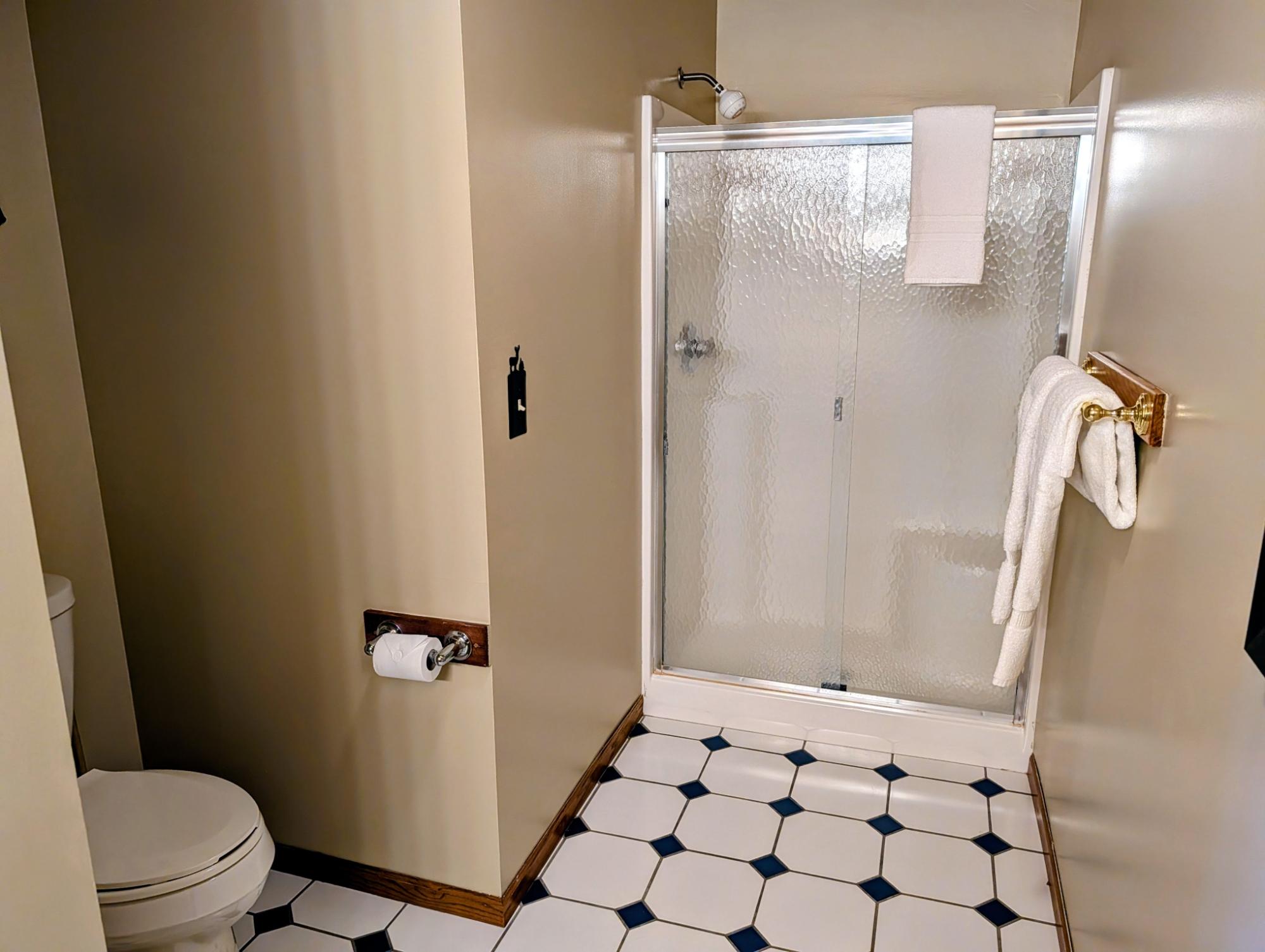 8250 Northern Road, Unit 244 Minocqua, WI 54548 - Photo 15 of 28 Gallery Image 15