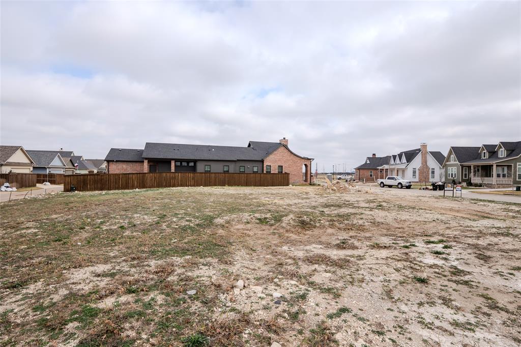405 Garrett Way Midlothian, TX 76065 - Photo 16 of 26 a view of houses and city view