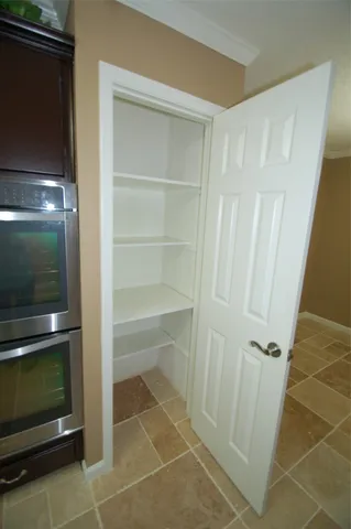 $2,000 | 3110 Brookhurst Lane, Deer Park, TX 77536