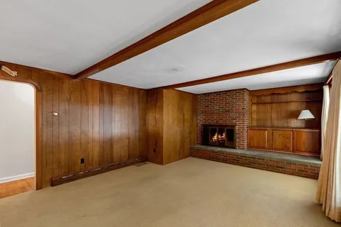 $849,900 | 129 Elm Street, Kingston, MA 02364