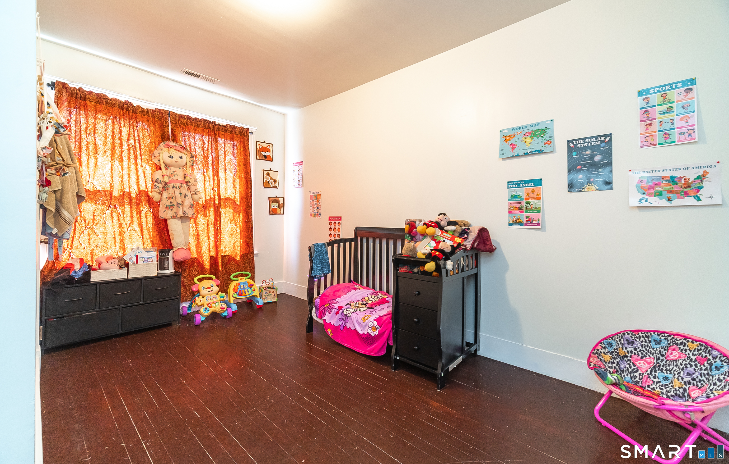 75 Curtis Street Meriden, CT 06450 - Photo 16 of 33