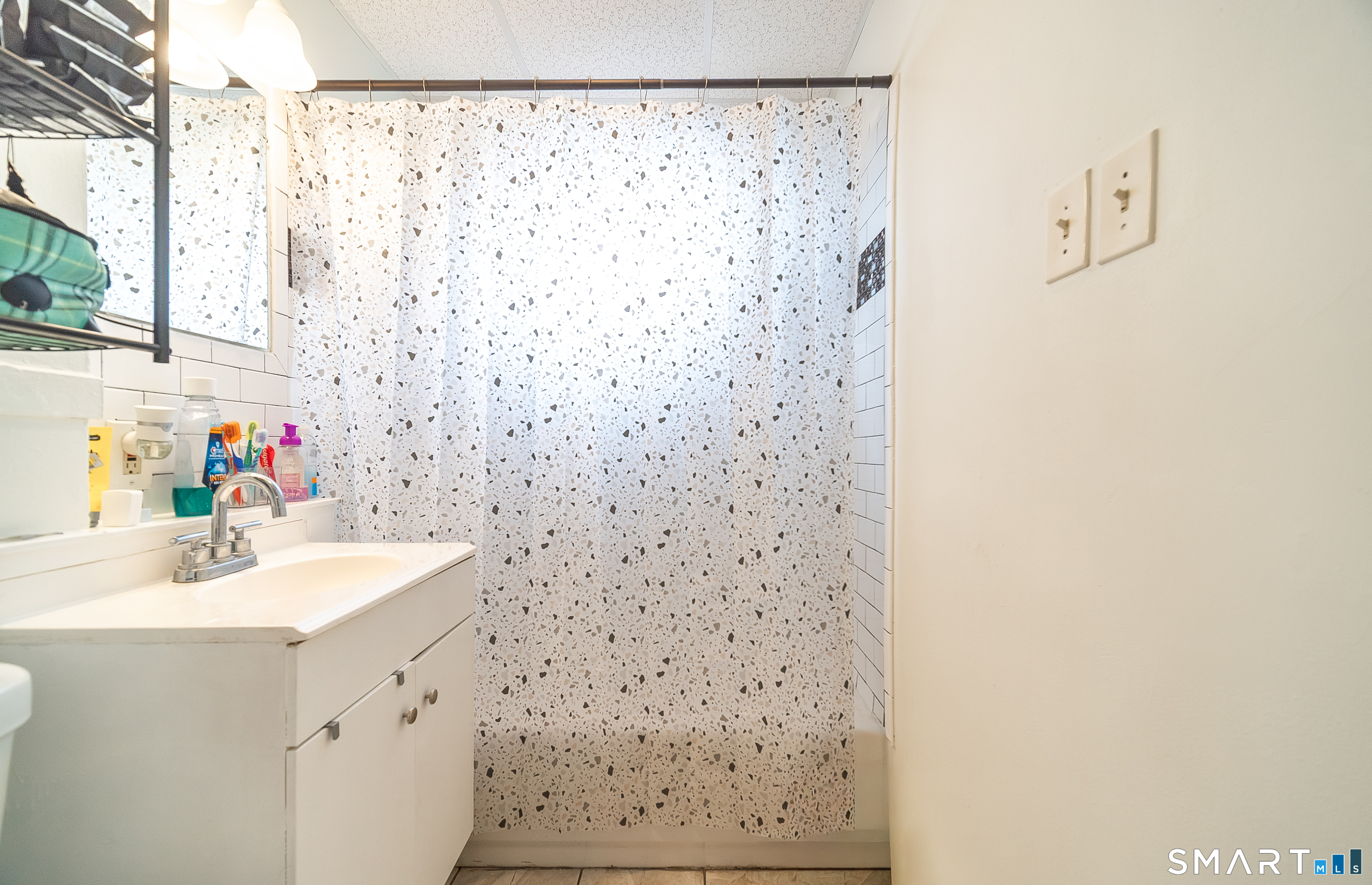 75 Curtis Street Meriden, CT 06450 - Photo 18 of 33