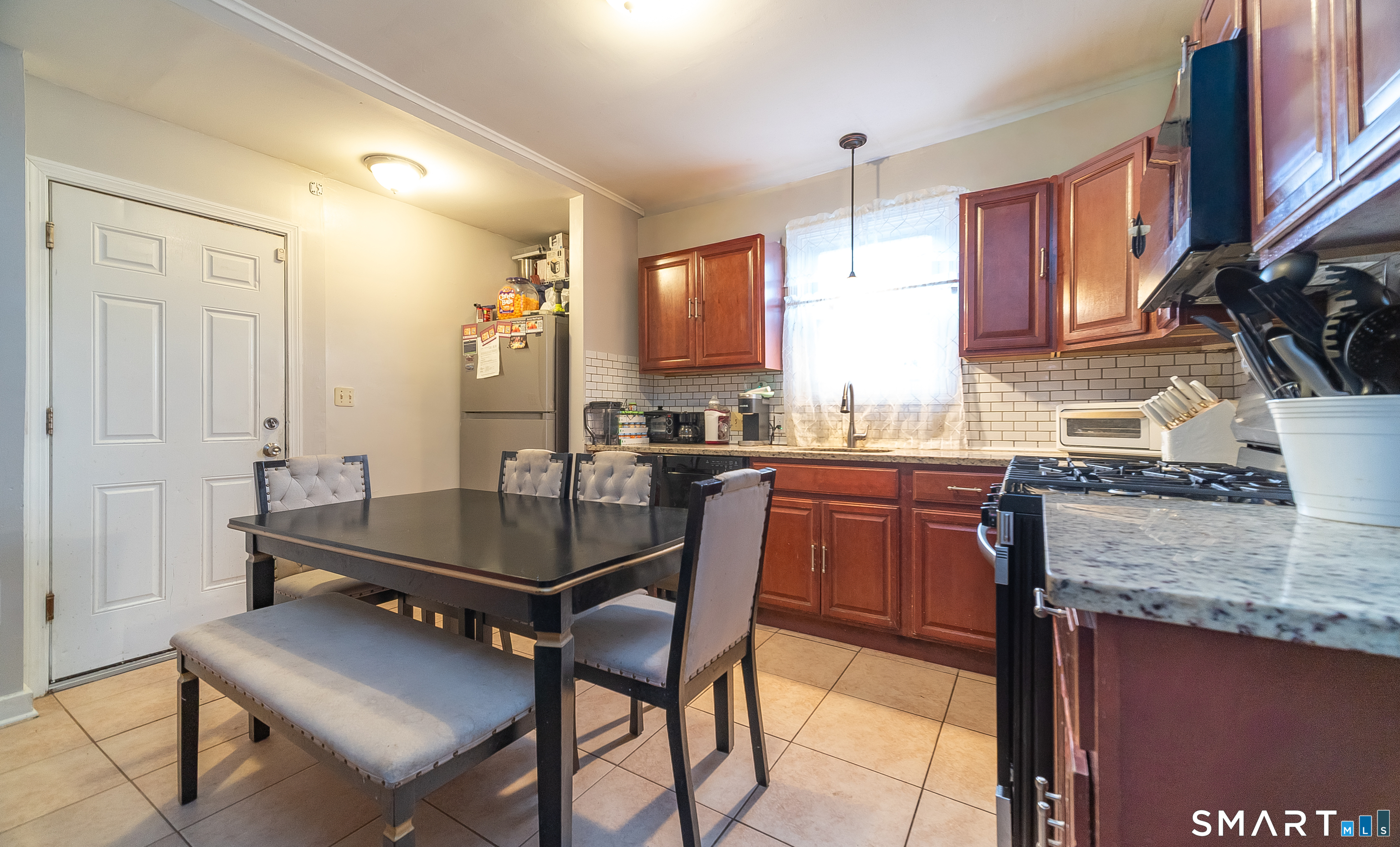 75 Curtis Street Meriden, CT 06450 - Photo 26 of 33