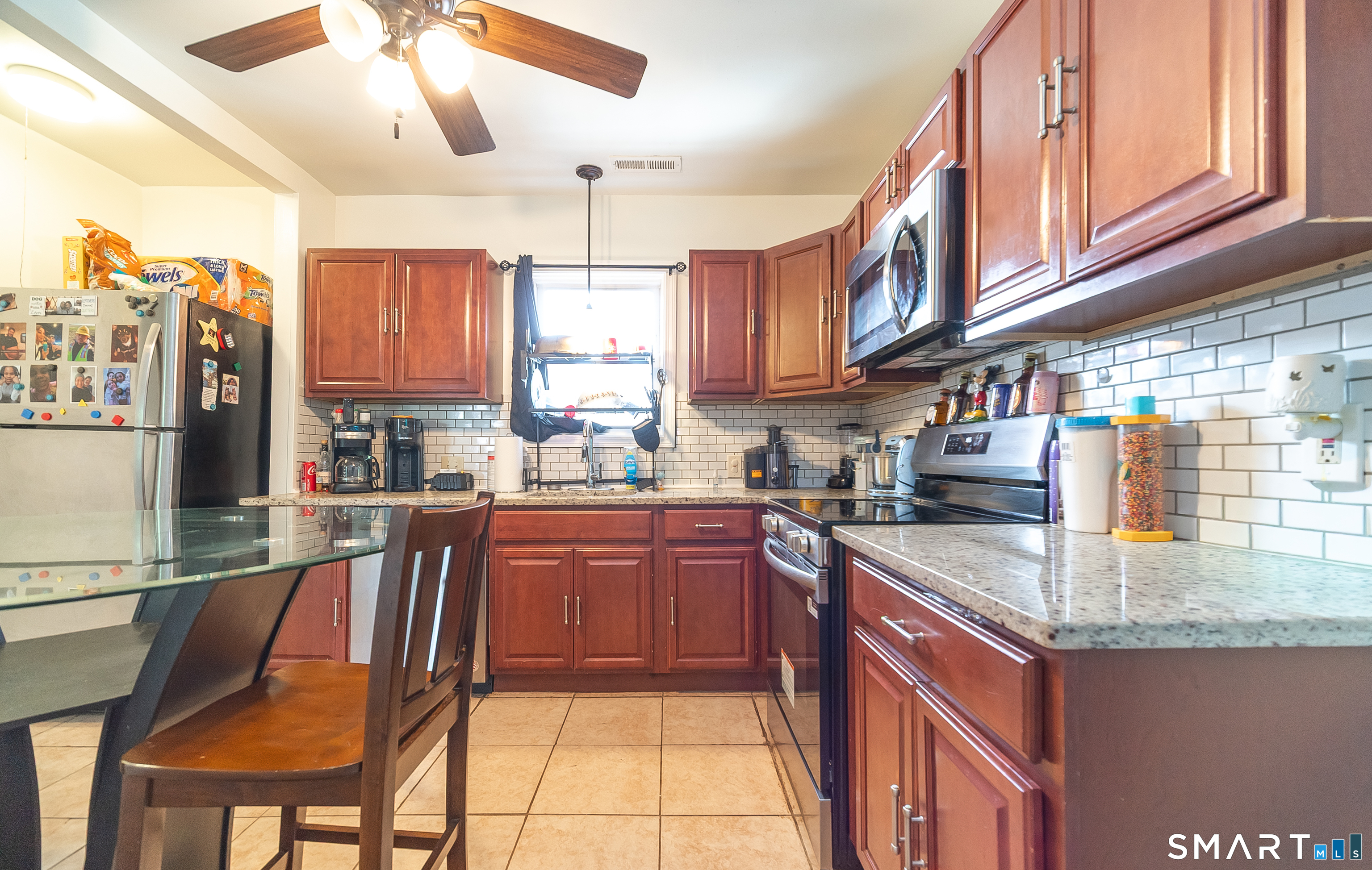 75 Curtis Street Meriden, CT 06450 - Photo 6 of 33