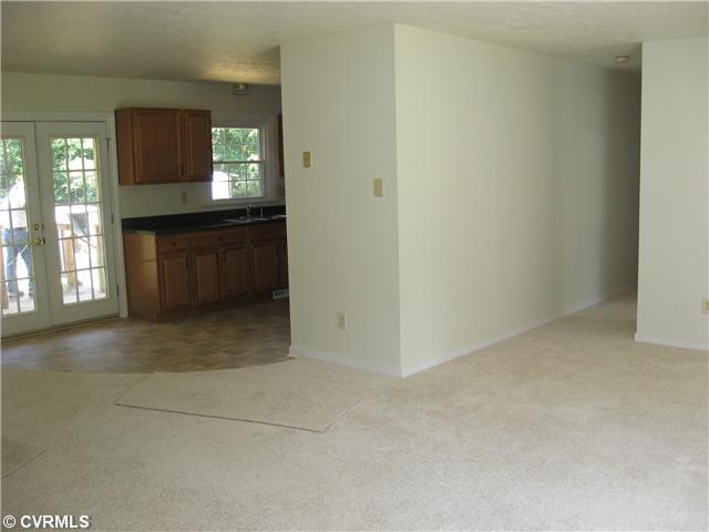 705 Rasmussen Drive Sandston, VA 23150 - Photo 6 of 12 Den/Family/Great Room - Reverse View of Great Room