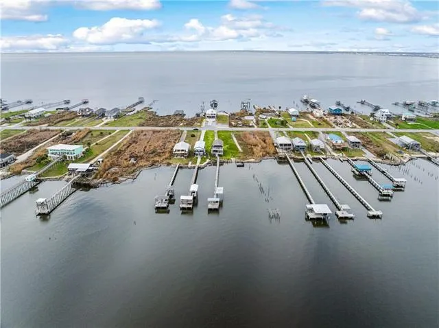 $475,000 | 25484 Chef Menteur Highway, New Orleans, LA 70129