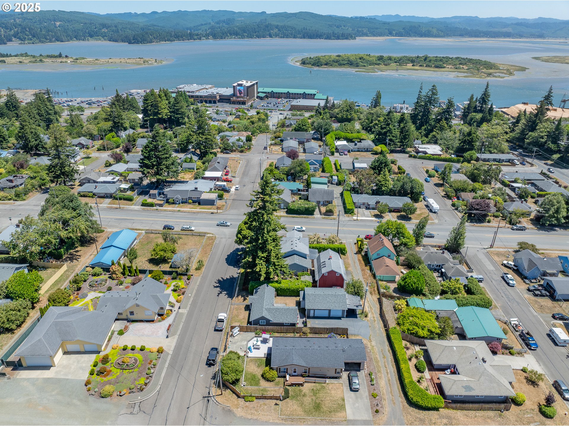 765 State Street North Bend, OR 97459 - Photo 35 of 46 an aerial view of multiple house