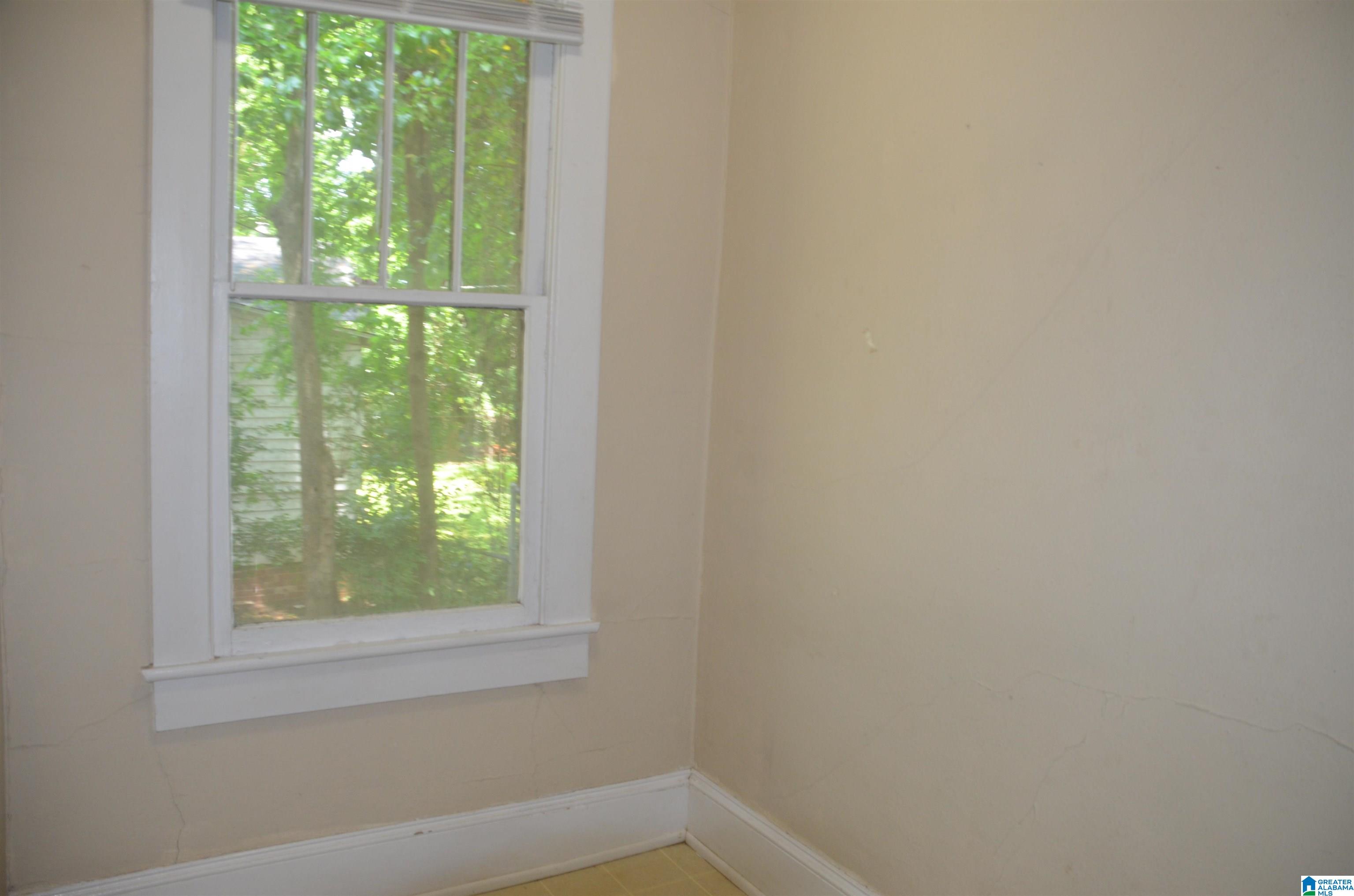 611 Goodwin Avenue Anniston, AL 36207 - Photo 8 of 21