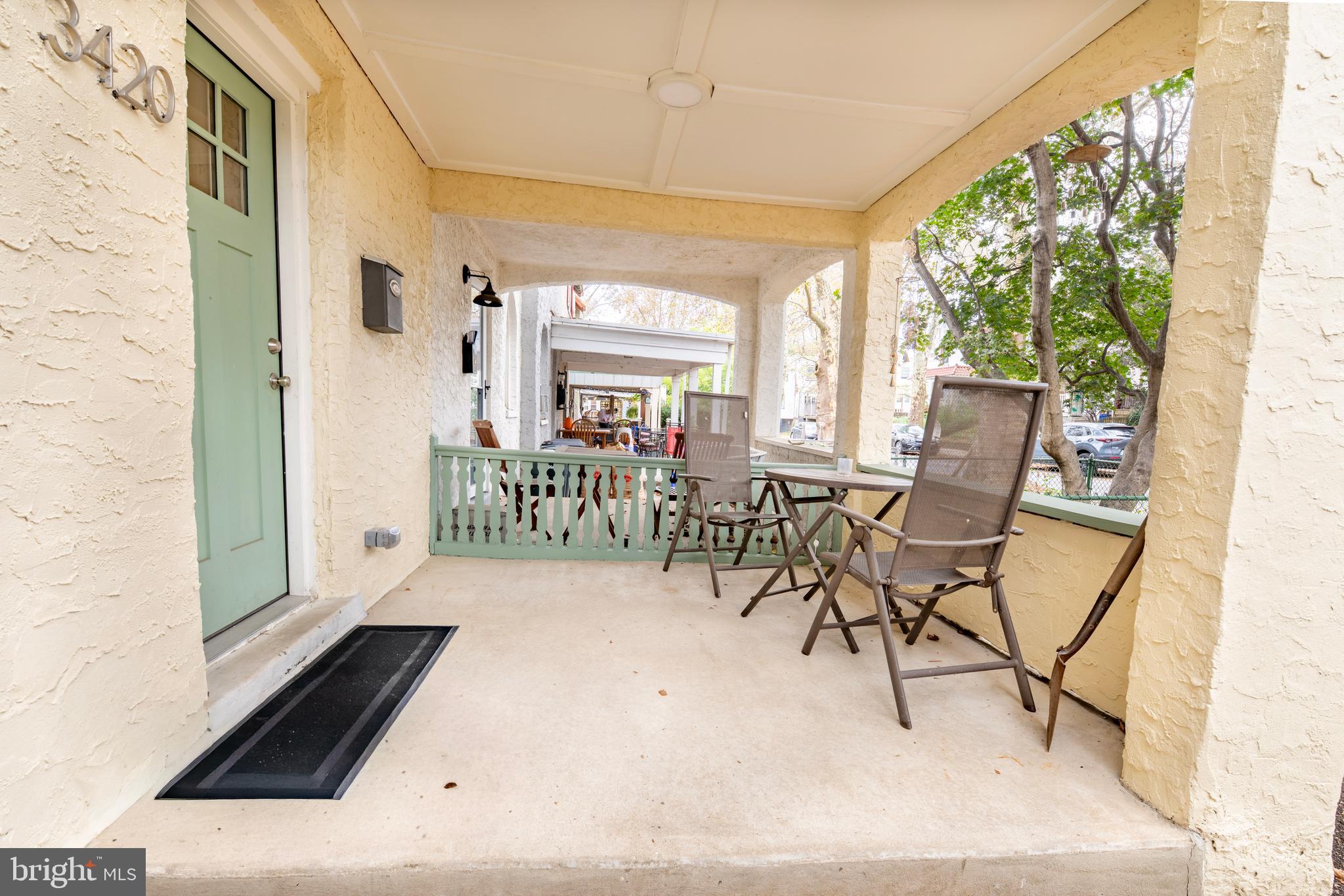3420 Barclay Street Philadelphia, PA 19129 - Photo 24 of 28 Front porch