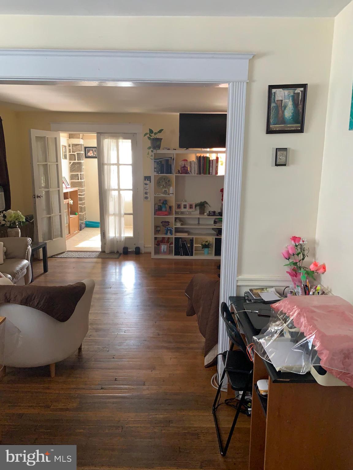 231 Heather Road Upper Darby, PA 19082 - Photo 6 of 11